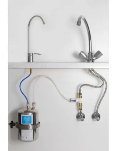 BEISPIEL MONTAGE UNTERTISCH VERSION
Mit dazu geliefertem Standard Wasserhahn.